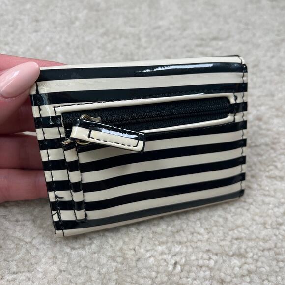 APT.9 Black White Striped Patent Trifold Wallet Small ID Card Slot Coin Pocket - Picture 7 of 8